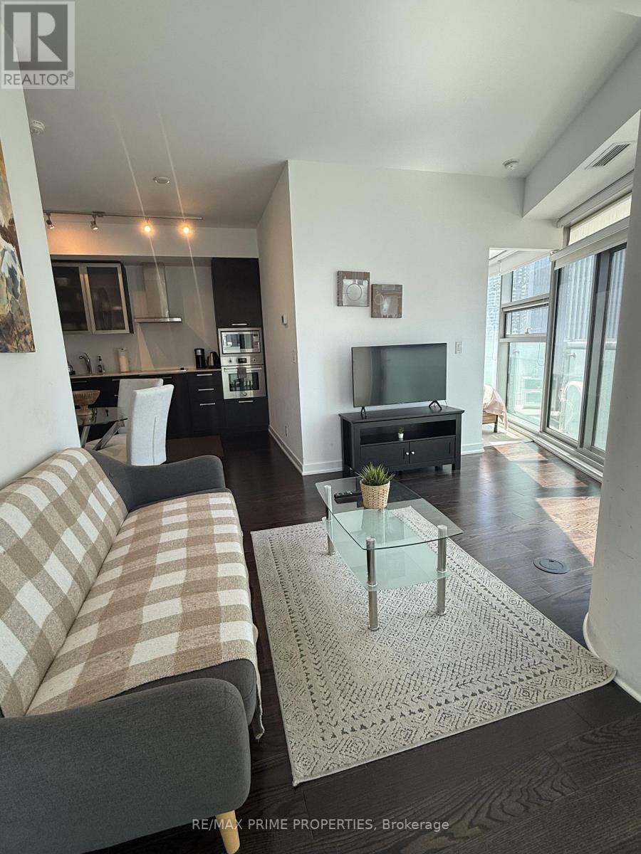1605 - 14 York Street, Toronto, Ontario  M5J 0B1 - Photo 4 - C13451470