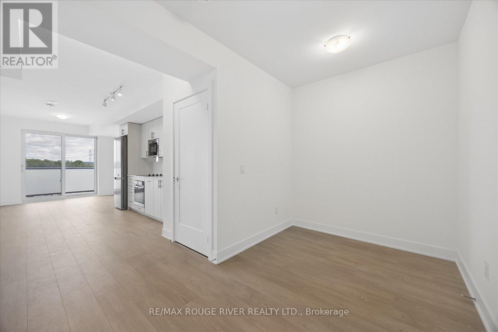 728 - 2545 Simcoe Street N, Oshawa, Ontario  L1L 0W3 - Photo 5 - E13450150