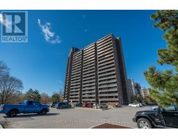 PH 12 - 11 WINCOTT DRIVE, Toronto, Ontario