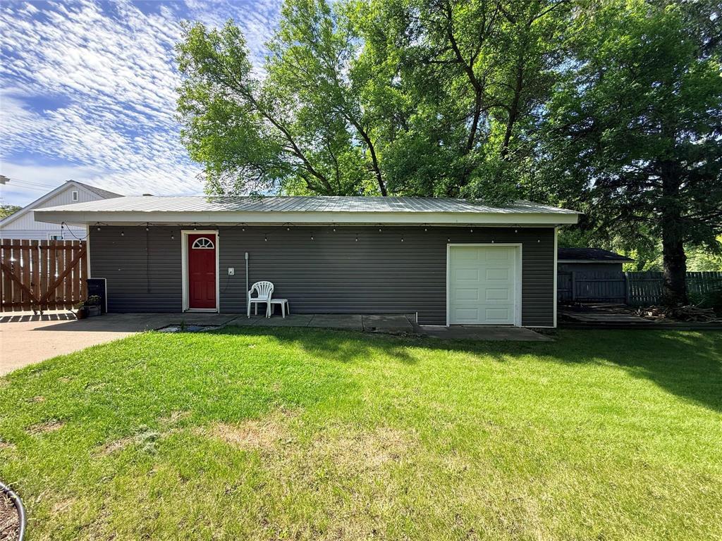 452 9th Avenue N, Swan River, Manitoba  R0L 1Z0 - Photo 3 - 202602815