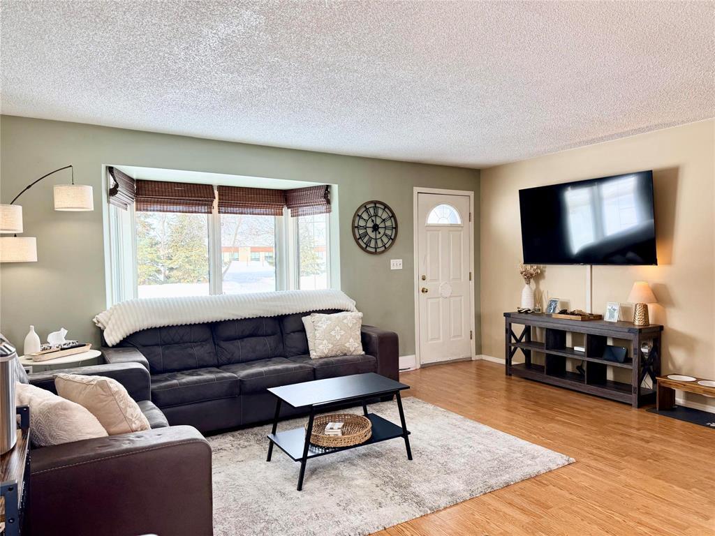311 11th Avenue S, Swan River, Manitoba  R0L 1Z0 - Photo 8 - 202604796