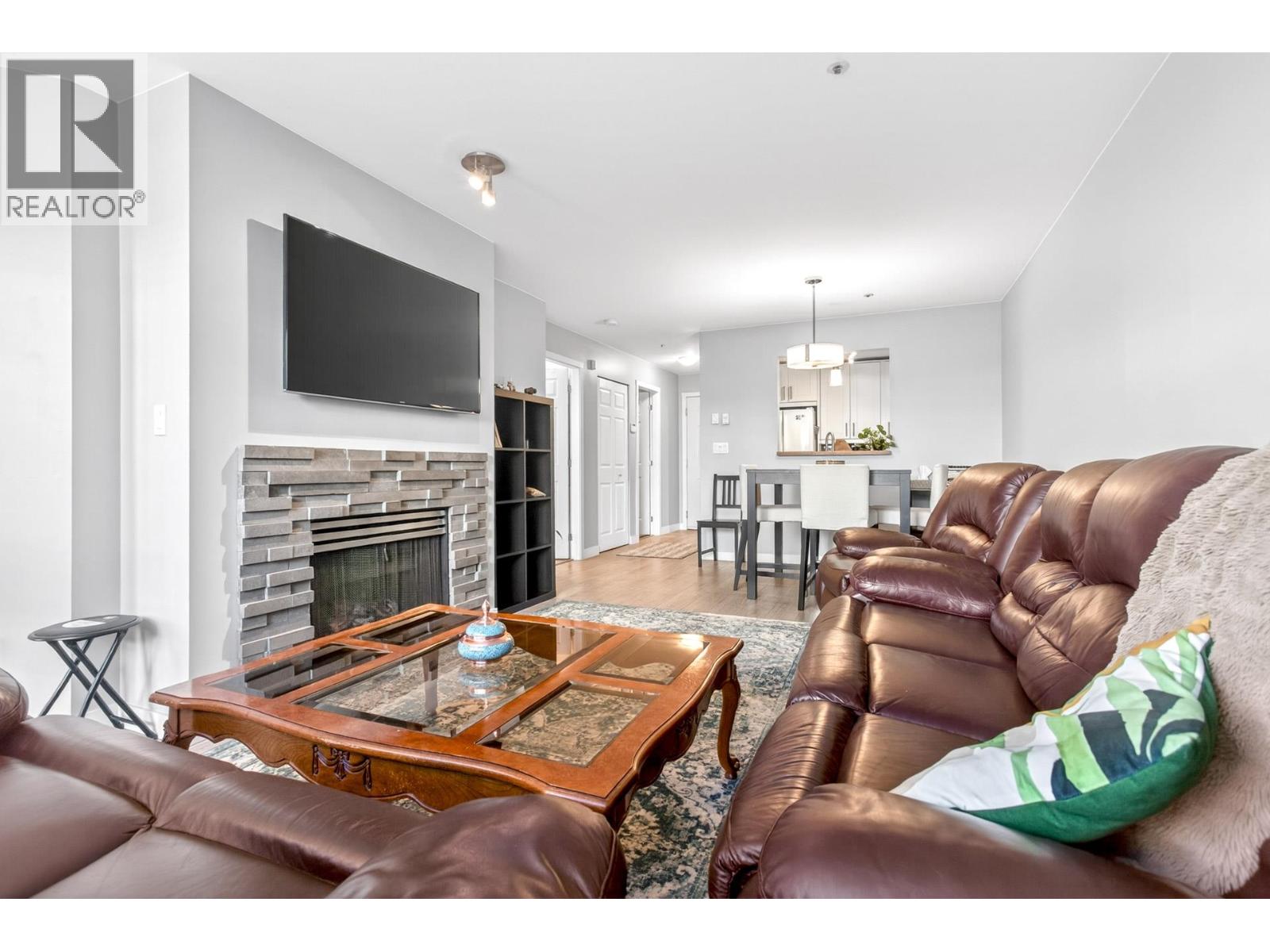 103 2960 Princess Crescent, Coquitlam, British Columbia  V3B 7P2 - Photo 8 - R3136004