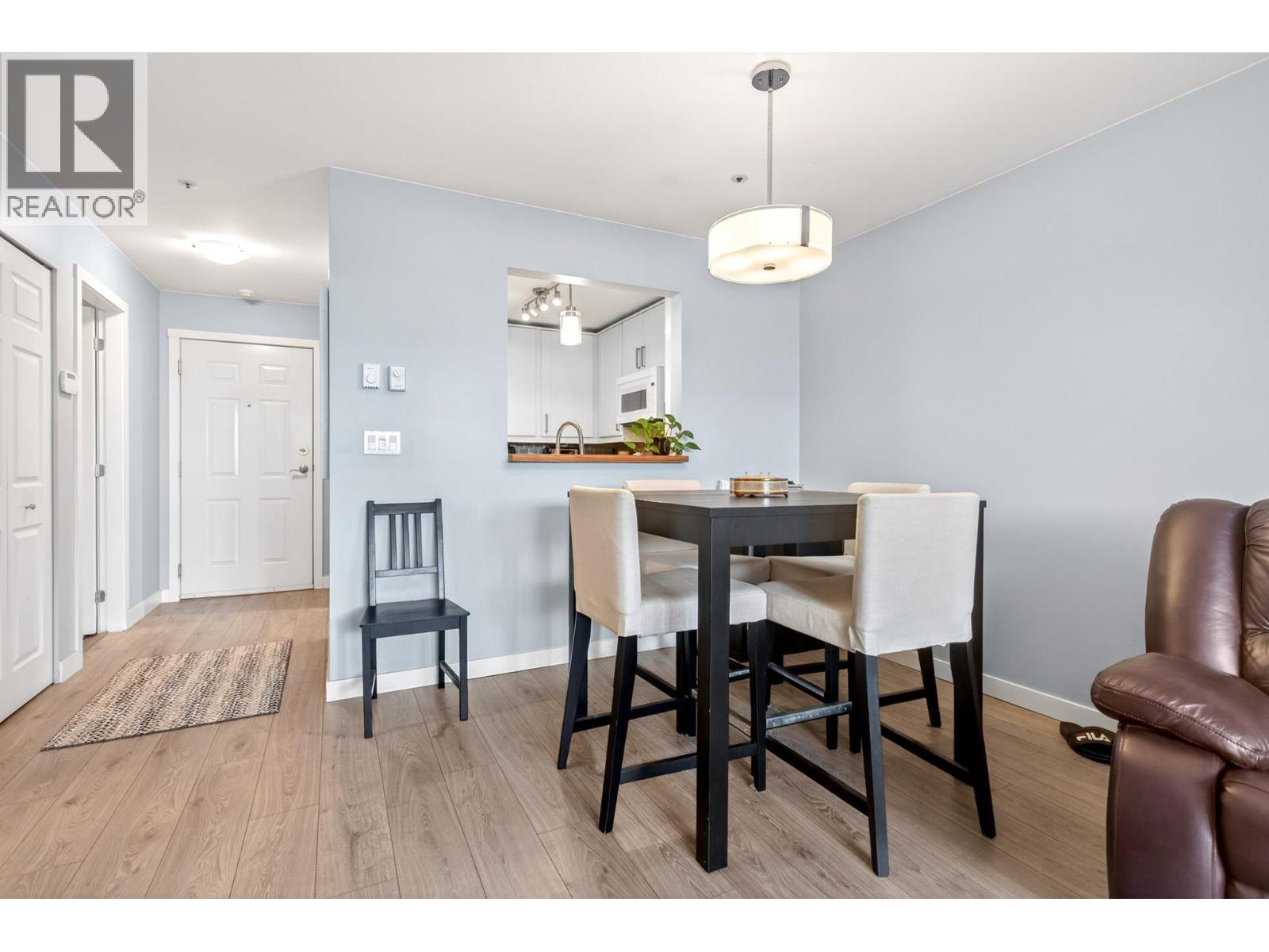 103 2960 Princess Crescent, Coquitlam, British Columbia  V3B 7P2 - Photo 10 - R3136004