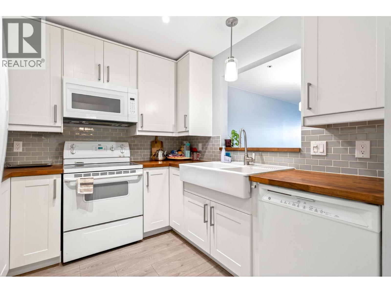 103 2960 Princess Crescent, Coquitlam, British Columbia  V3B 7P2 - Photo 13 - R3136004