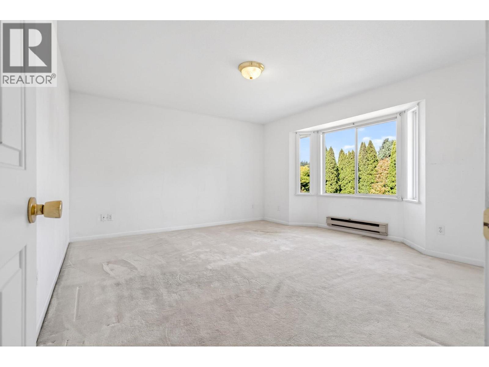 654 Walnut Place, Coquitlam, British Columbia  V3J 7T5 - Photo 17 - R3135949