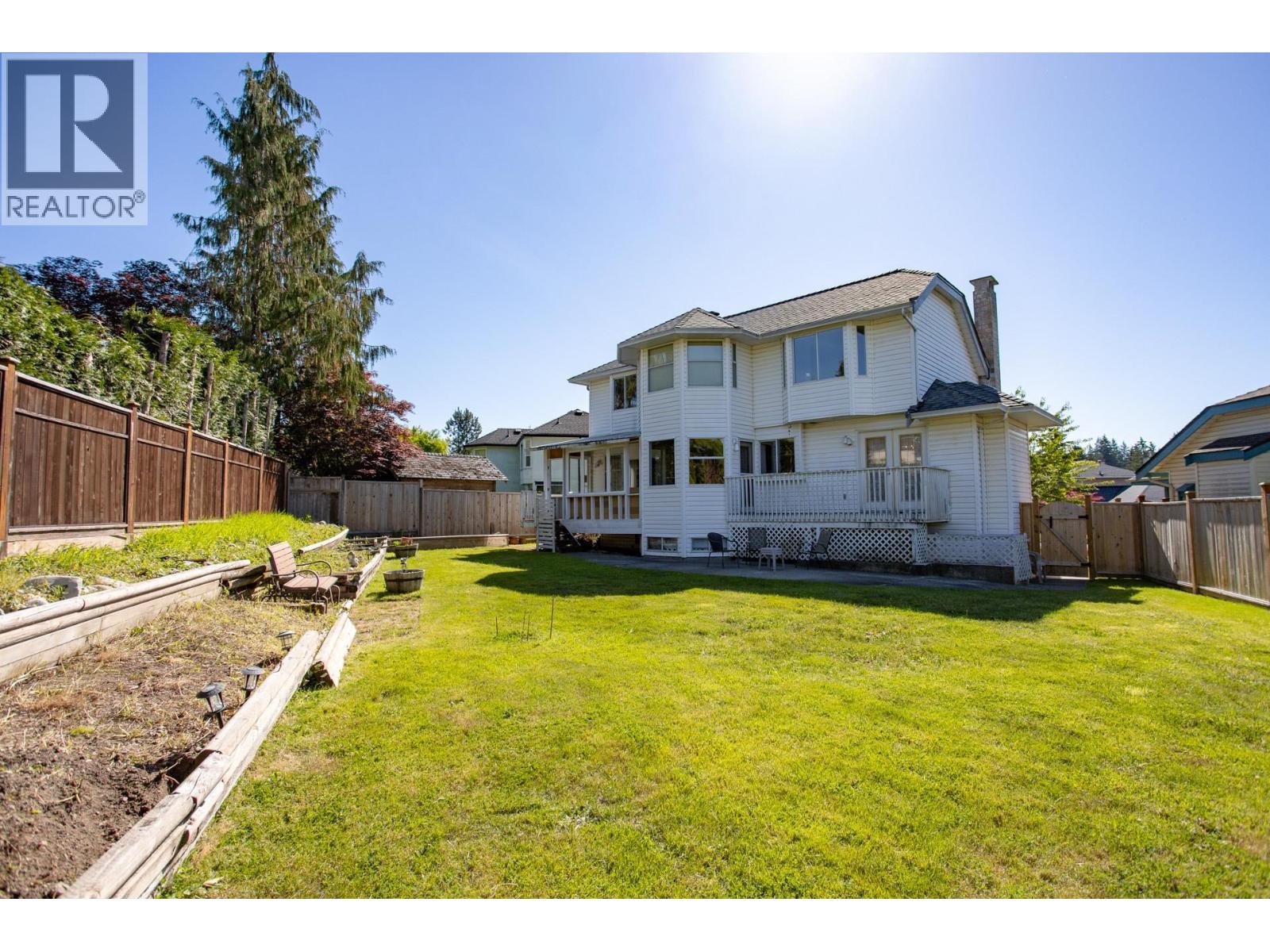 654 Walnut Place, Coquitlam, British Columbia  V3J 7T5 - Photo 30 - R3135949