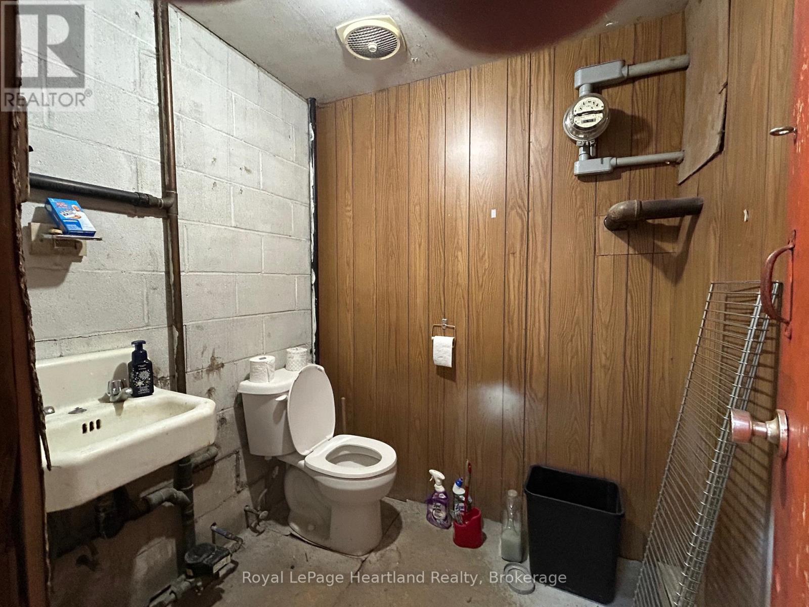 30 Isaac Street, Central Huron, Ontario  N0M 1L0 - Photo 6 - X12767216