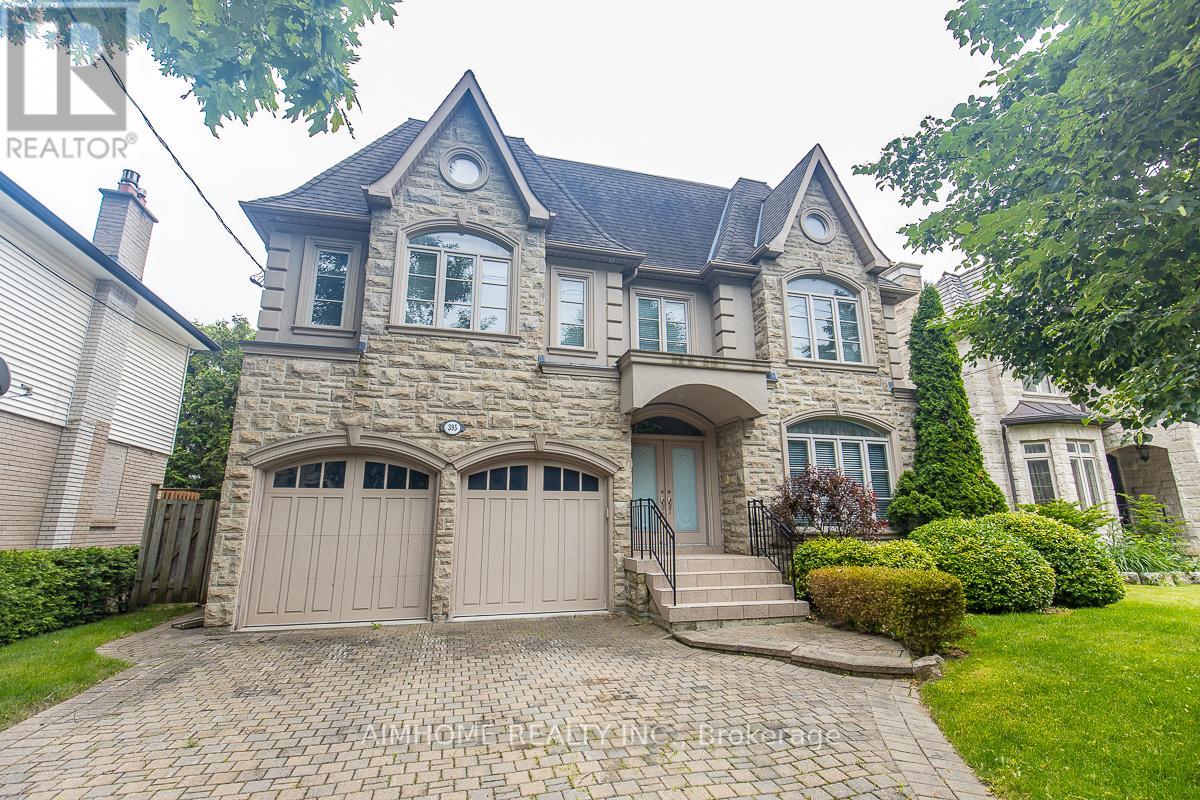 395 PRINCESS AVENUE, Toronto, Ontario
