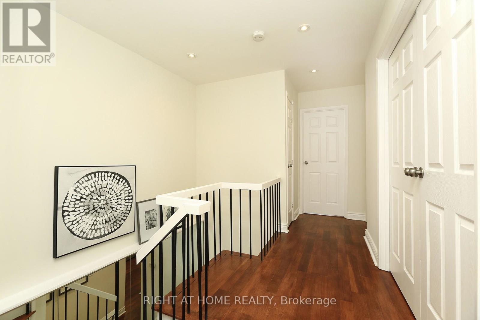 6 Snapdragon Drive, Toronto, Ontario  M2J 4X6 - Photo 18 - C13451692