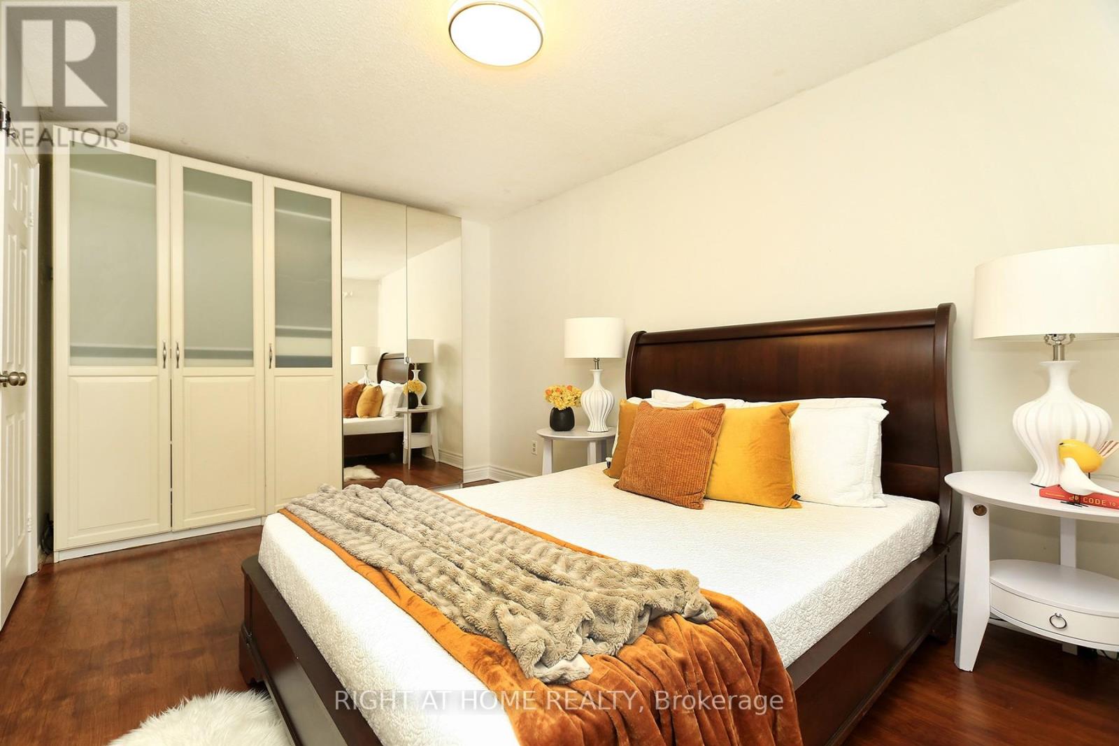 6 Snapdragon Drive, Toronto, Ontario  M2J 4X6 - Photo 21 - C13451692
