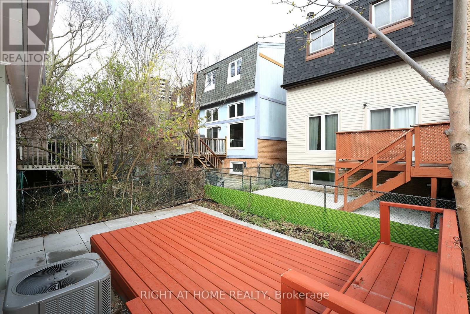 6 Snapdragon Drive, Toronto, Ontario  M2J 4X6 - Photo 34 - C13451692