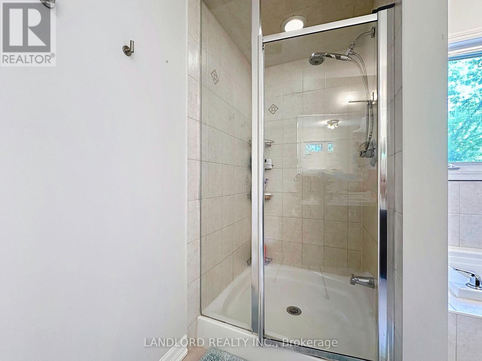 31 Ida Jane Grove, Whitchurch-Stouffville, Ontario  L4A 0S3 - Photo 17 - N13451676