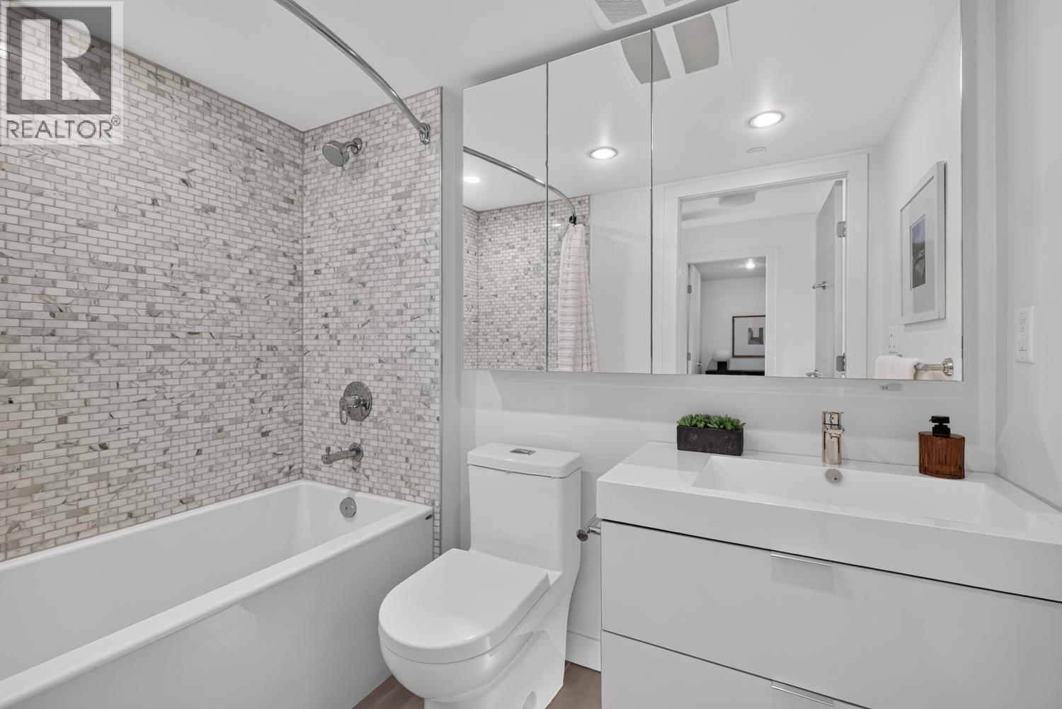 707 238 W Broadway, Vancouver, British Columbia  V5Y 0L2 - Photo 22 - R3135972