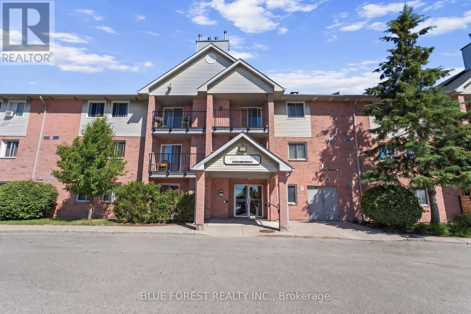 55 - 144 CONWAY DRIVE, London South, Ontario
