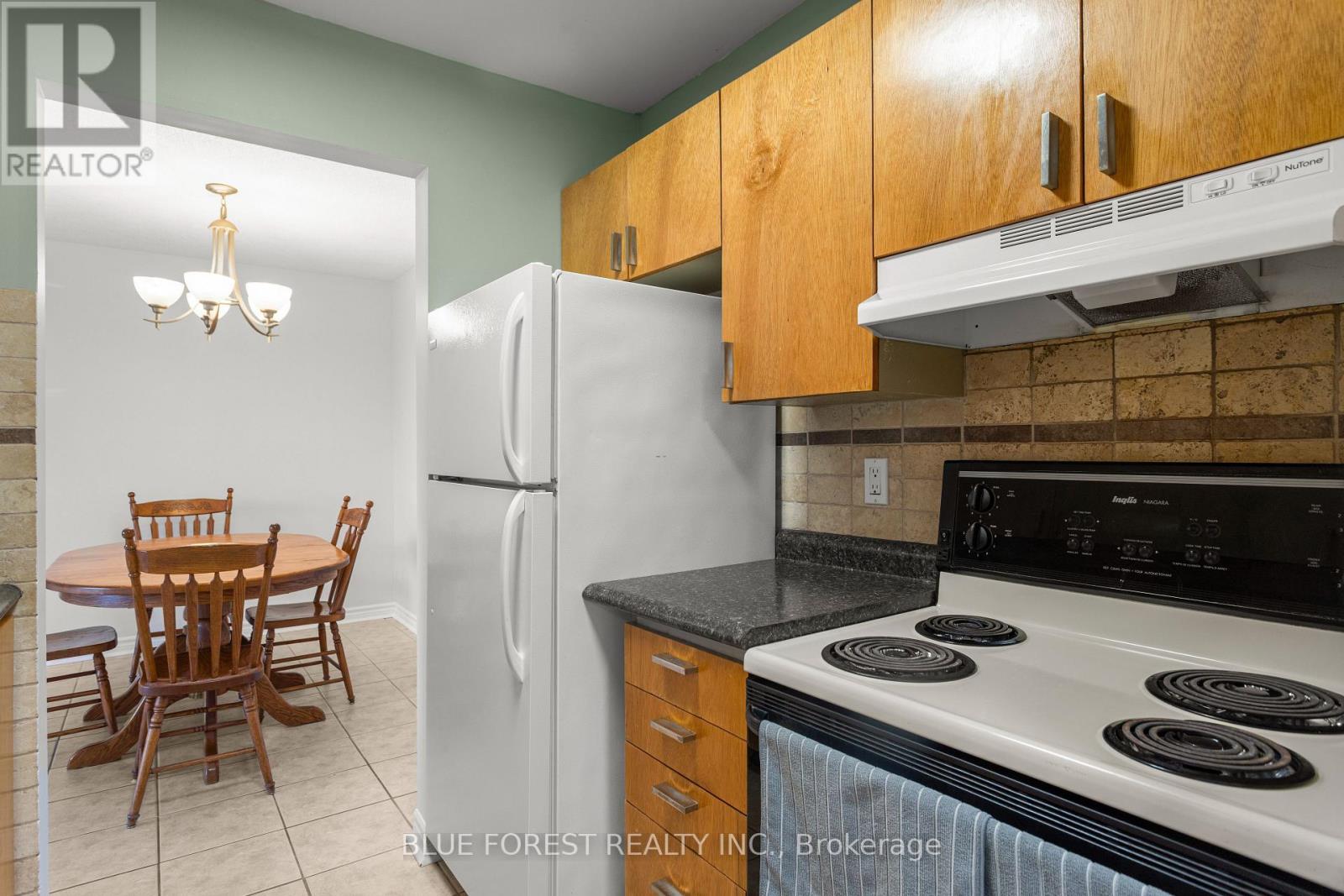55 - 144 Conway Drive, London South, Ontario  N6E 3N3 - Photo 6 - X13451852