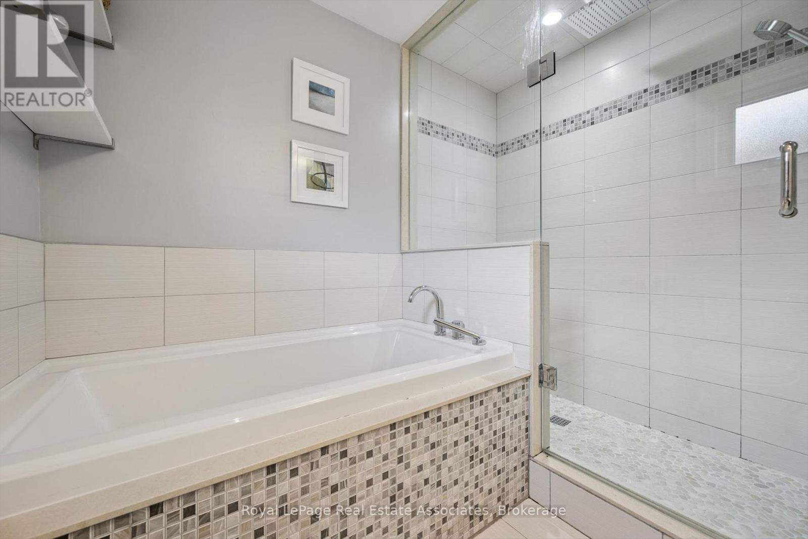 3084 Kilbride Crescent, Mississauga, Ontario  L5N 3C3 - Photo 29 - W13436390