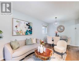 33 FIDDLENECK CRESCENT, Brampton, Ontario