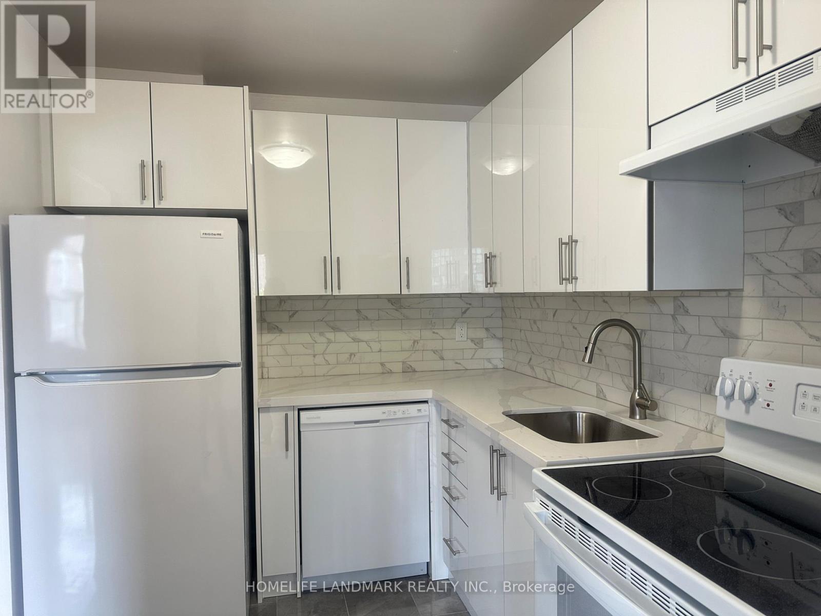 604 - 65 North Service Road, Mississauga, Ontario  L5A 1A3 - Photo 15 - W13451660