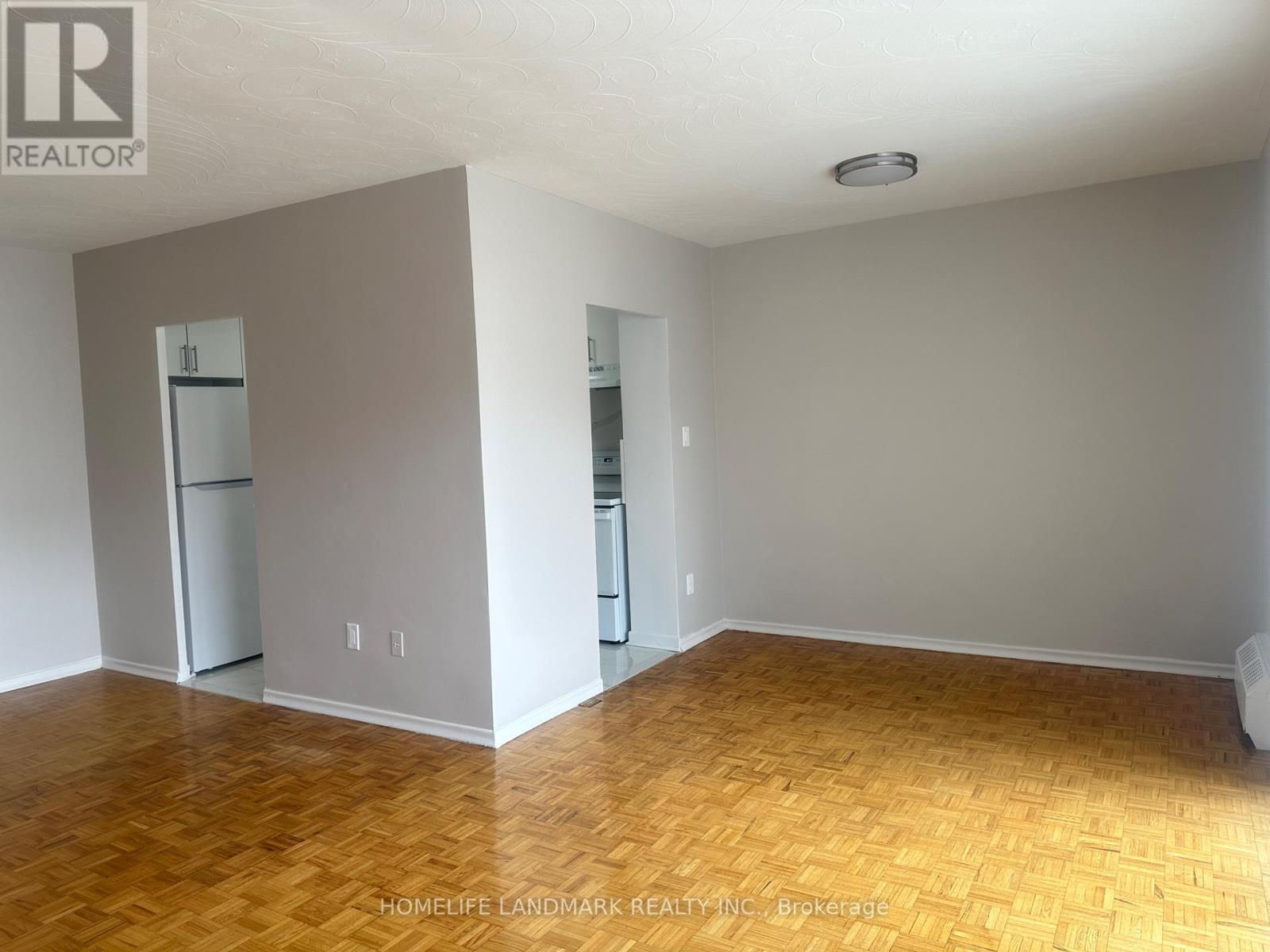 604 - 65 North Service Road, Mississauga, Ontario  L5A 1A3 - Photo 7 - W13451660
