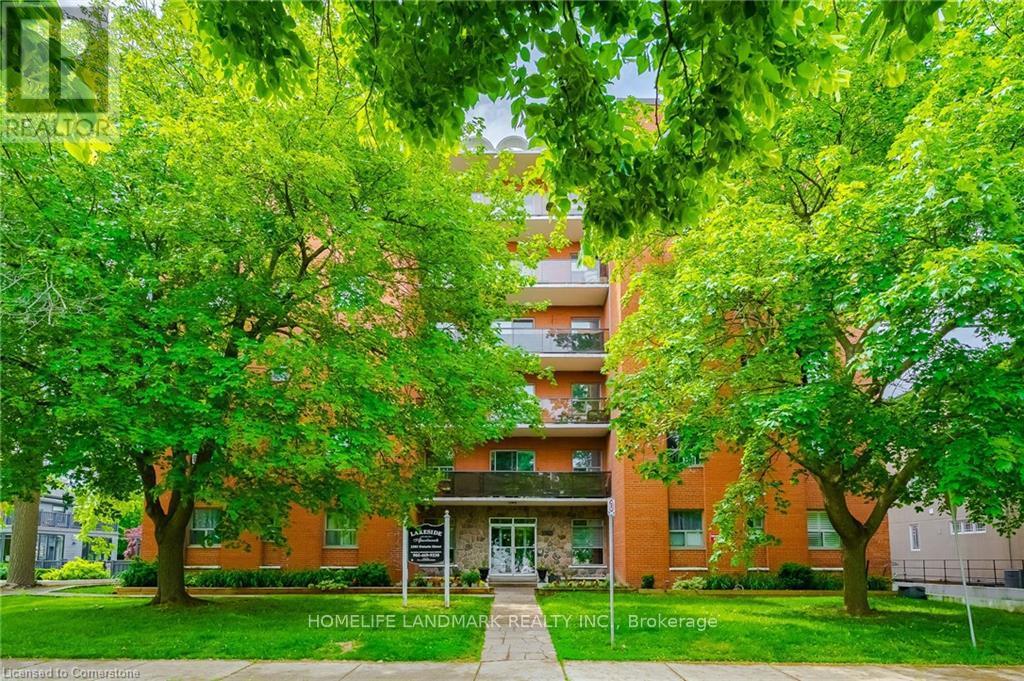 307 - 2385 Ontario Street, Oakville, Ontario  L6L 1A6 - Photo 2 - W13451666
