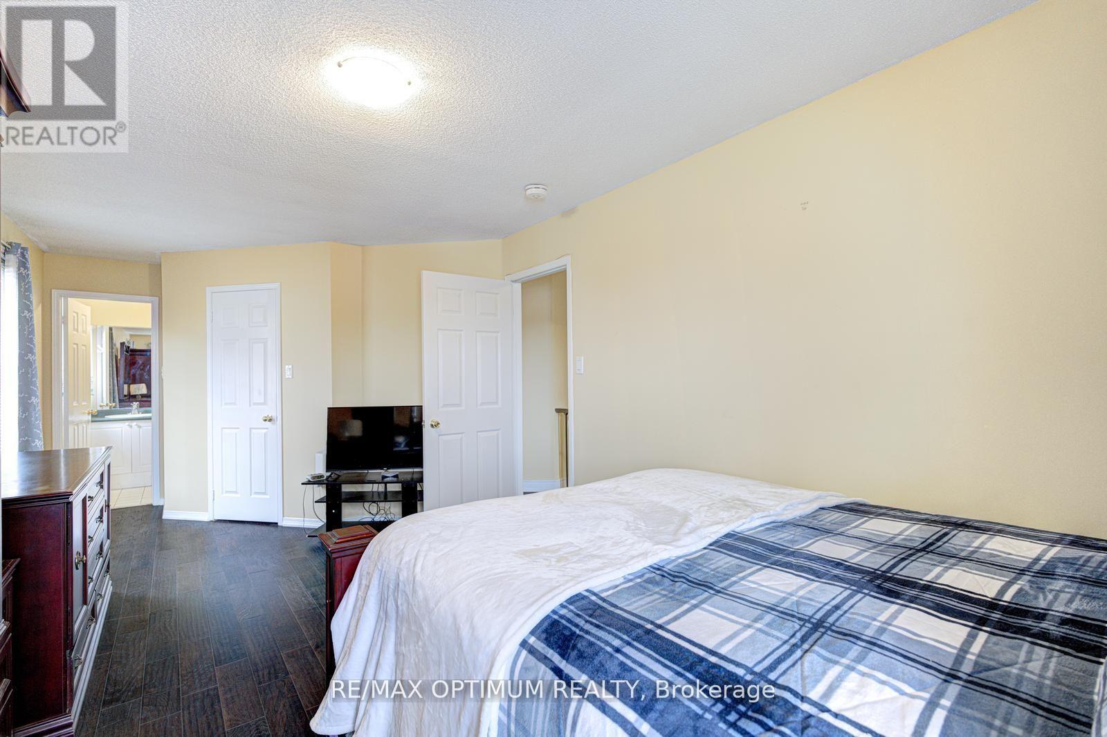 26 Tumbleweed Trail, Brampton, Ontario  L6Y 5A1 - Photo 23 - W13451702