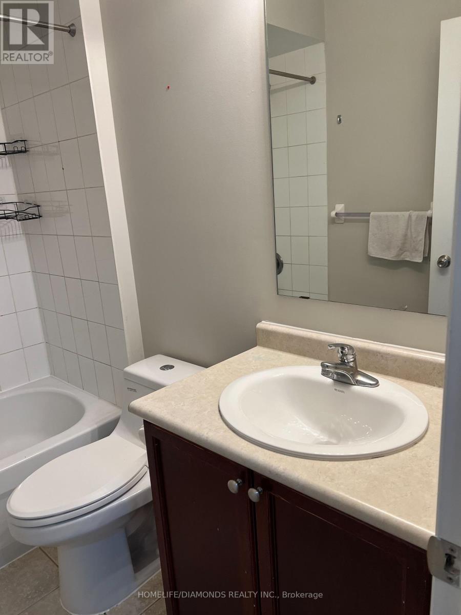 149 - 60 Fairwood Circle, Brampton, Ontario  L6R 0Y6 - Photo 10 - W13451740