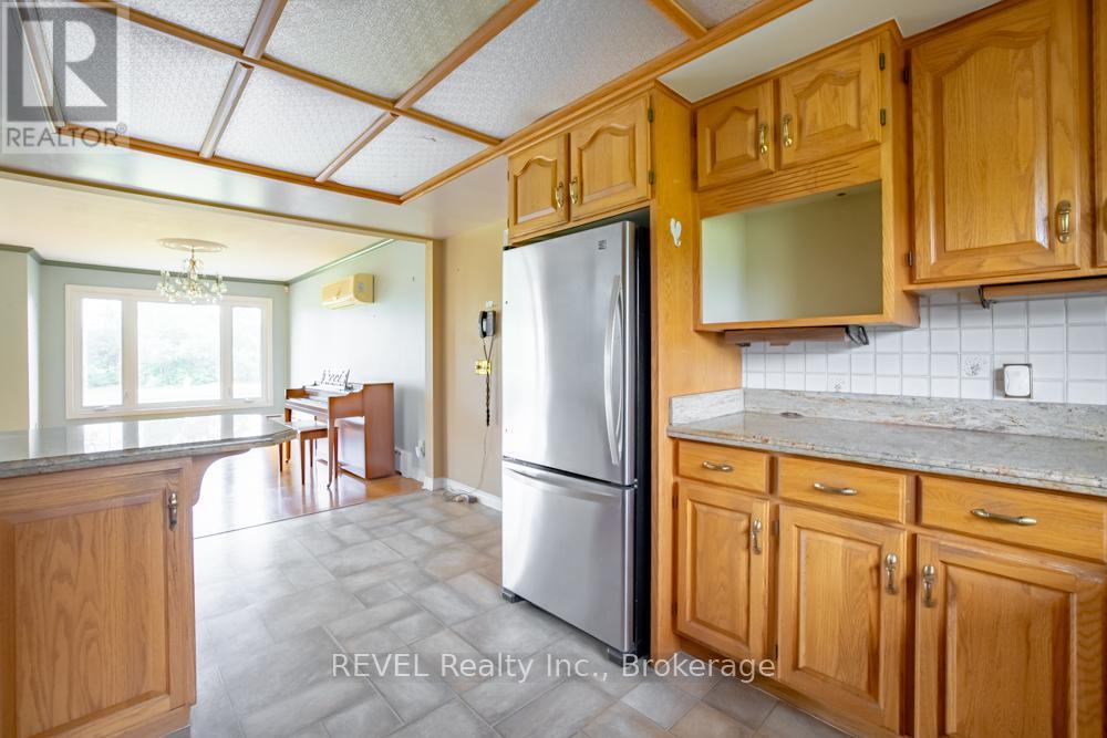 2229 Houck Crescent, Fort Erie, Ontario  L2A 5M4 - Photo 10 - X13451926