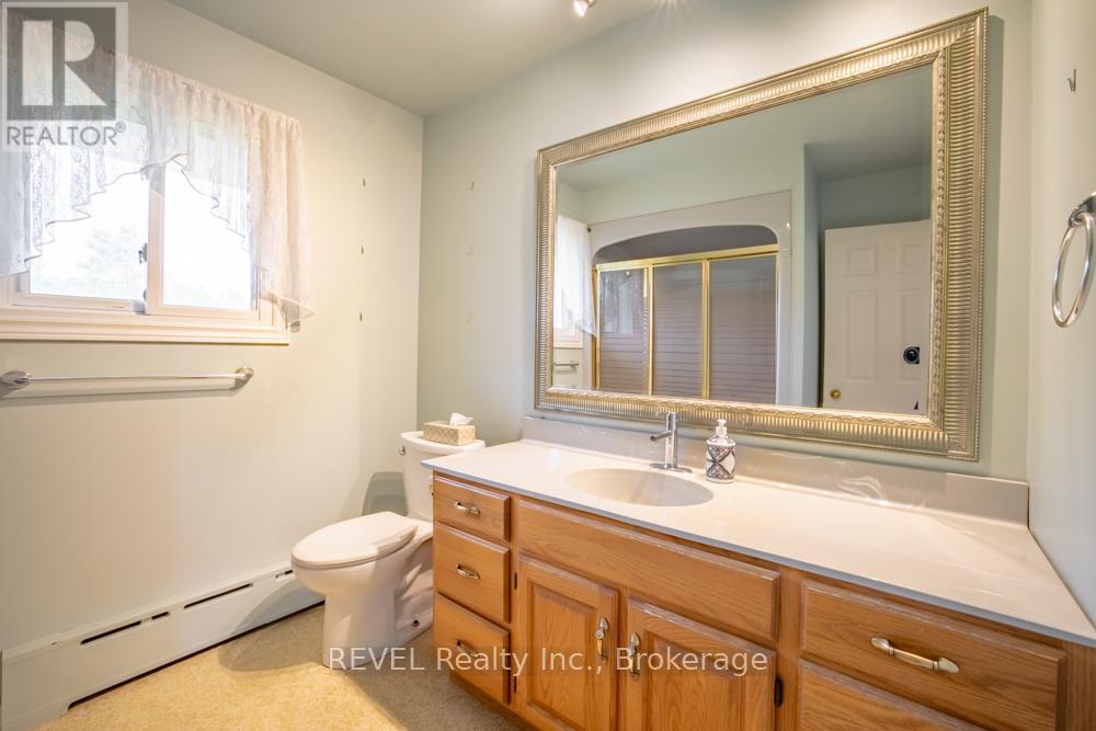 2229 Houck Crescent, Fort Erie, Ontario  L2A 5M4 - Photo 11 - X13451926