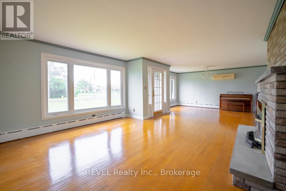 2229 Houck Crescent, Fort Erie, Ontario  L2A 5M4 - Photo 7 - X13451926