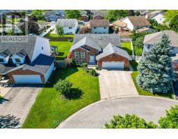 6 CEDAR COURT, St. Catharines, Ontario