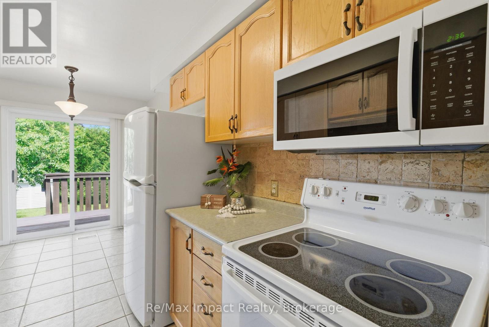 45 Barron Court, Clarington, Ontario  L1E 3G2 - Photo 10 - E13451856
