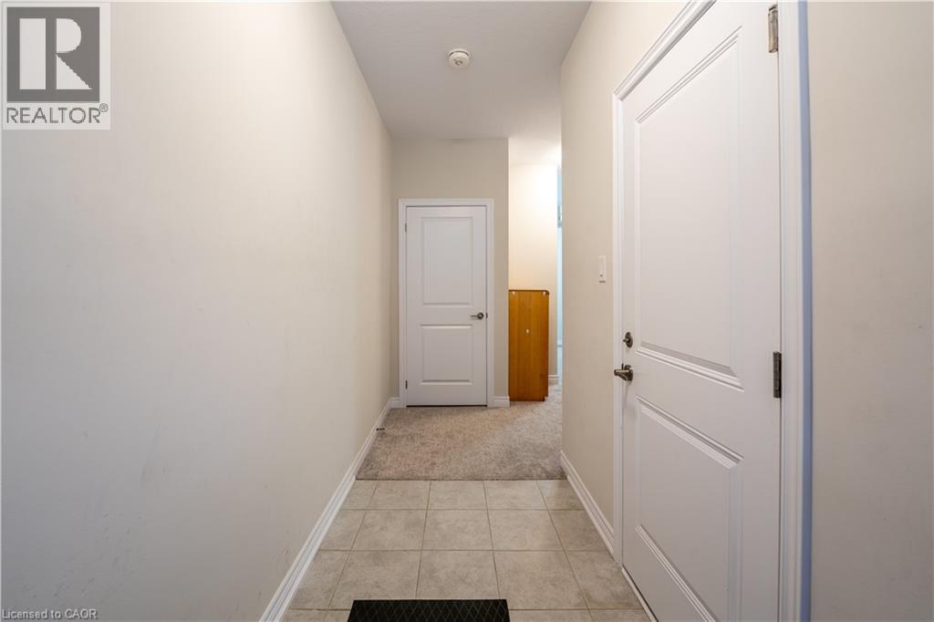 10 Birmingham Drive Unit# 4, Cambridge, Ontario  N1R 8K5 - Photo 5 - 40840063
