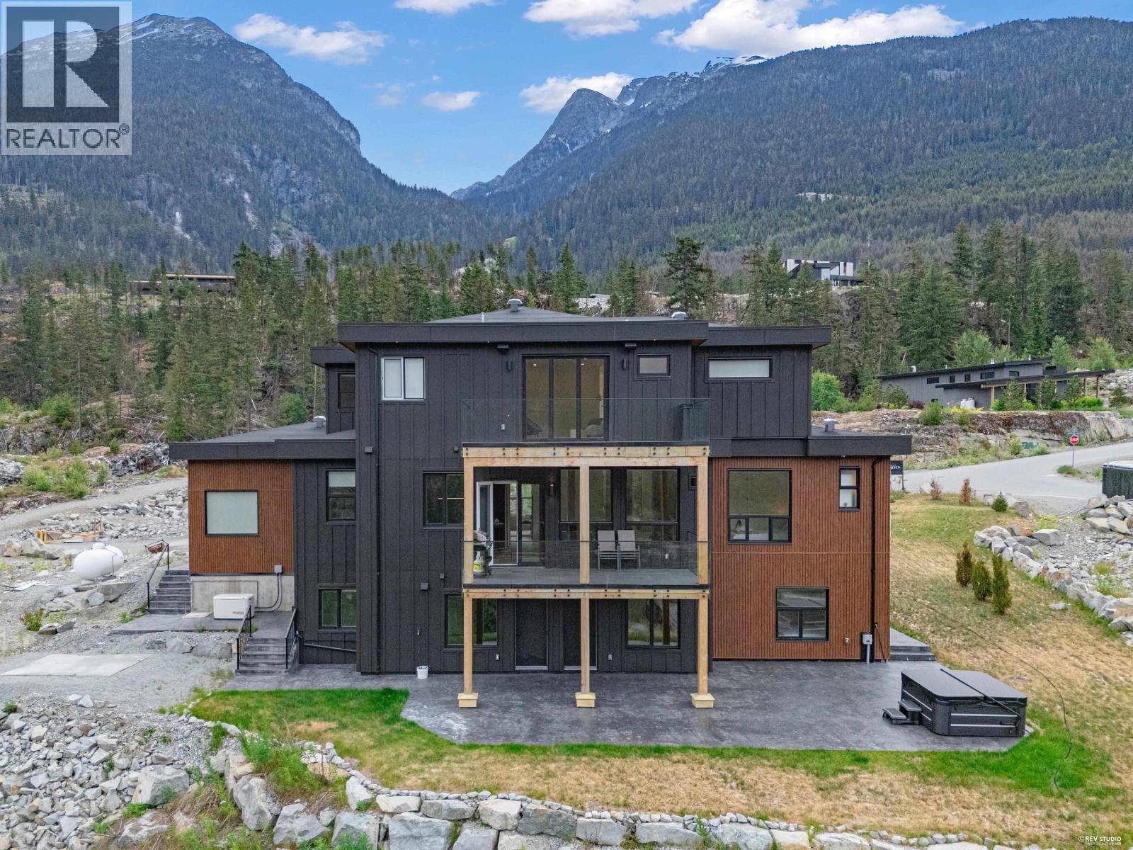 9361 Wedgemount Plateau Drive, Whistler, British Columbia V8E 1M1 - Photo 39 - R3135632