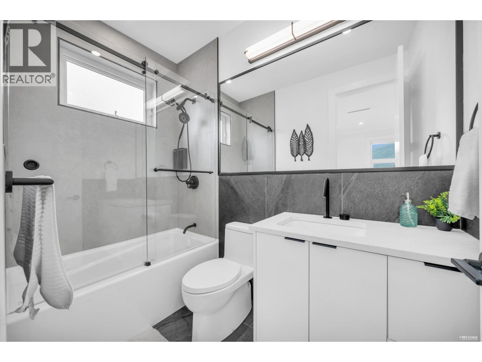9361 Wedgemount Plateau Drive, Whistler, British Columbia V8E 1M1 - Photo 31 - R3135632