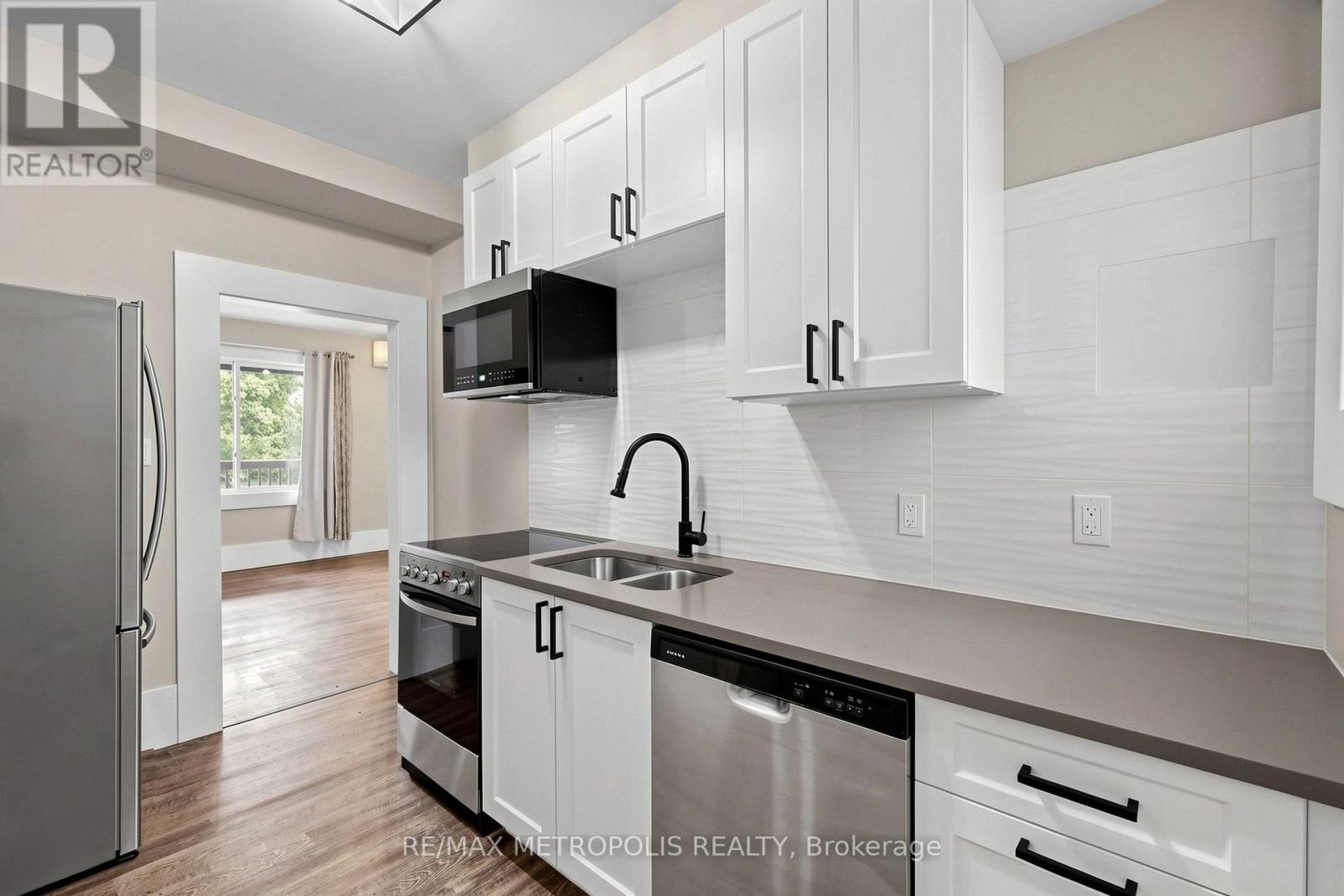 2 - 41 Albert Street, Hamilton, Ontario L8M 2Y1 - Photo 7 - X13451662