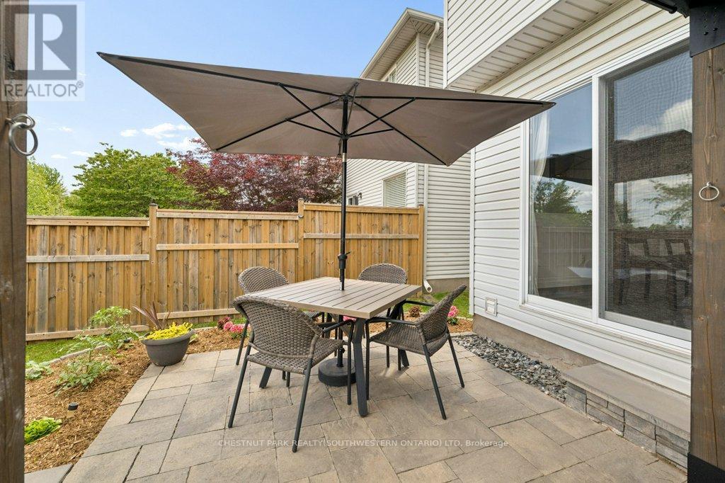 16 White Sands Court, Kitchener, Ontario  N2E 3S4 - Photo 31 - X13451670