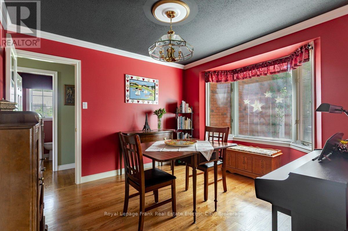 1592 College Park Drive, Peterborough, Ontario  K9K 2G9 - Photo 22 - X13451782