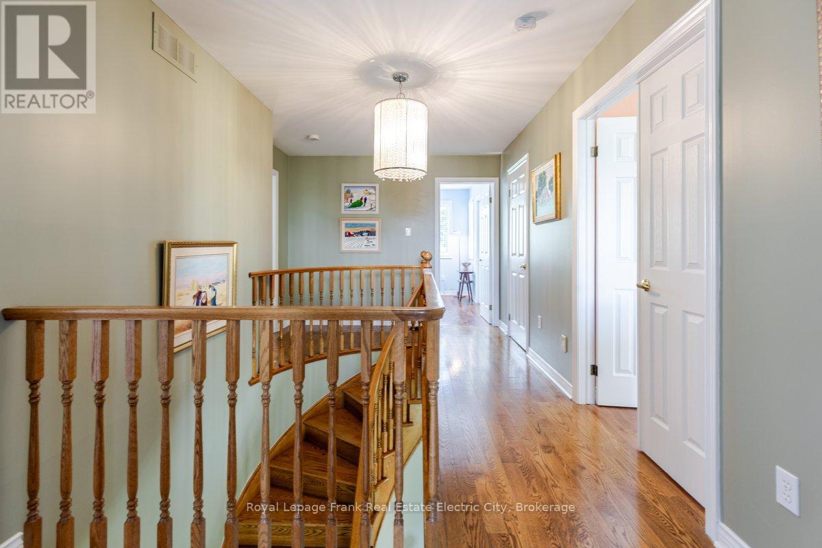 1592 College Park Drive, Peterborough, Ontario  K9K 2G9 - Photo 30 - X13451782