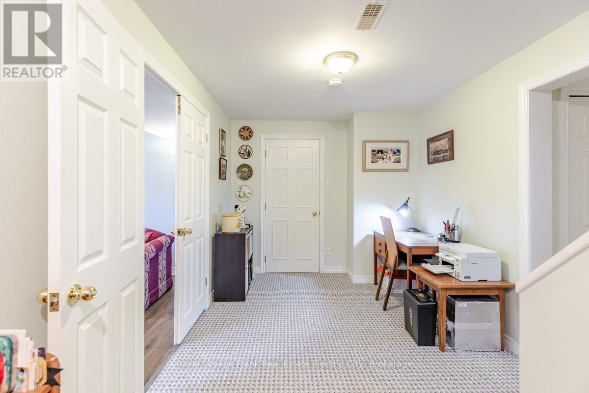 1592 College Park Drive, Peterborough, Ontario  K9K 2G9 - Photo 36 - X13451782