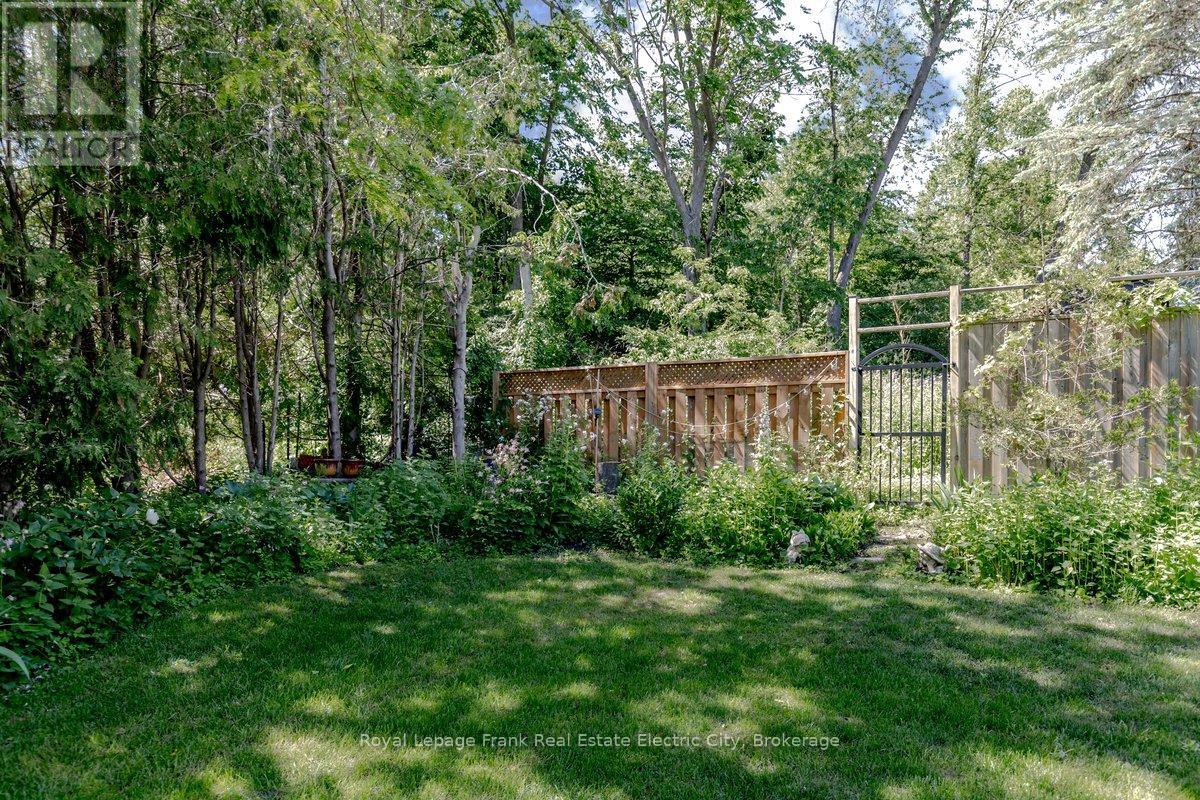 1592 College Park Drive, Peterborough, Ontario  K9K 2G9 - Photo 43 - X13451782