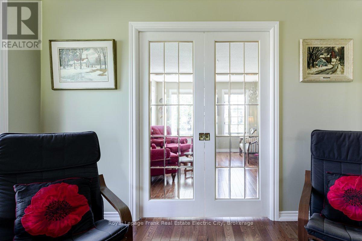 1592 College Park Drive, Peterborough, Ontario  K9K 2G9 - Photo 9 - X13451782