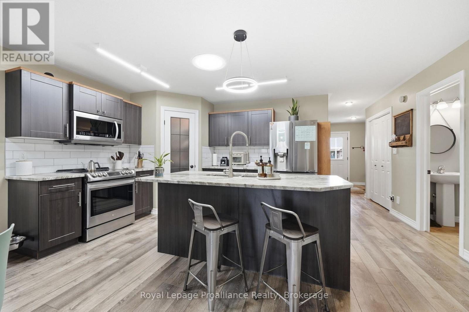 14 Chinook Street, Belleville, Ontario  K8P 0C4 - Photo 13 - X13451880