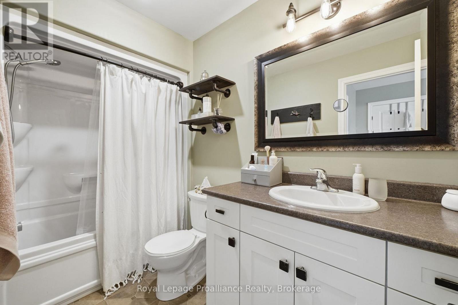 14 Chinook Street, Belleville, Ontario  K8P 0C4 - Photo 24 - X13451880