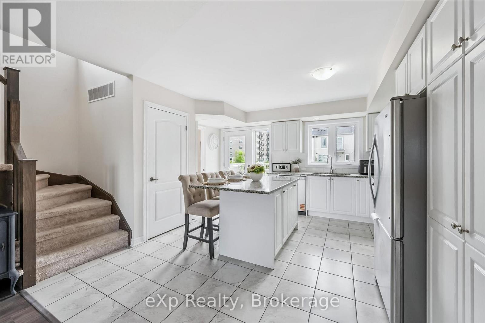 238 Law Drive, Guelph, Ontario  N1E 0P6 - Photo 16 - X13451878