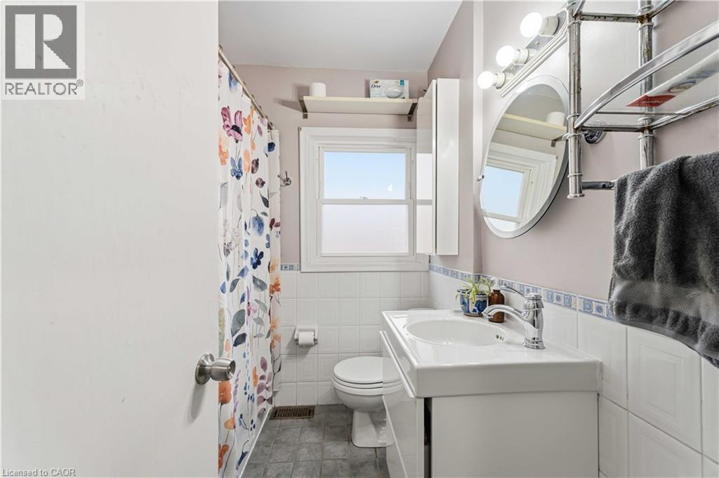 21 Sheridan Lane Unit# Upper, Hamilton, Ontario  L8S 2N3 - Photo 24 - 40830323