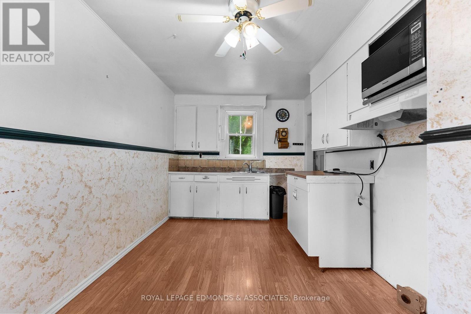 30 Poole Street, Mcnab/braeside, Ontario  K7S 1J2 - Photo 15 - X13451832