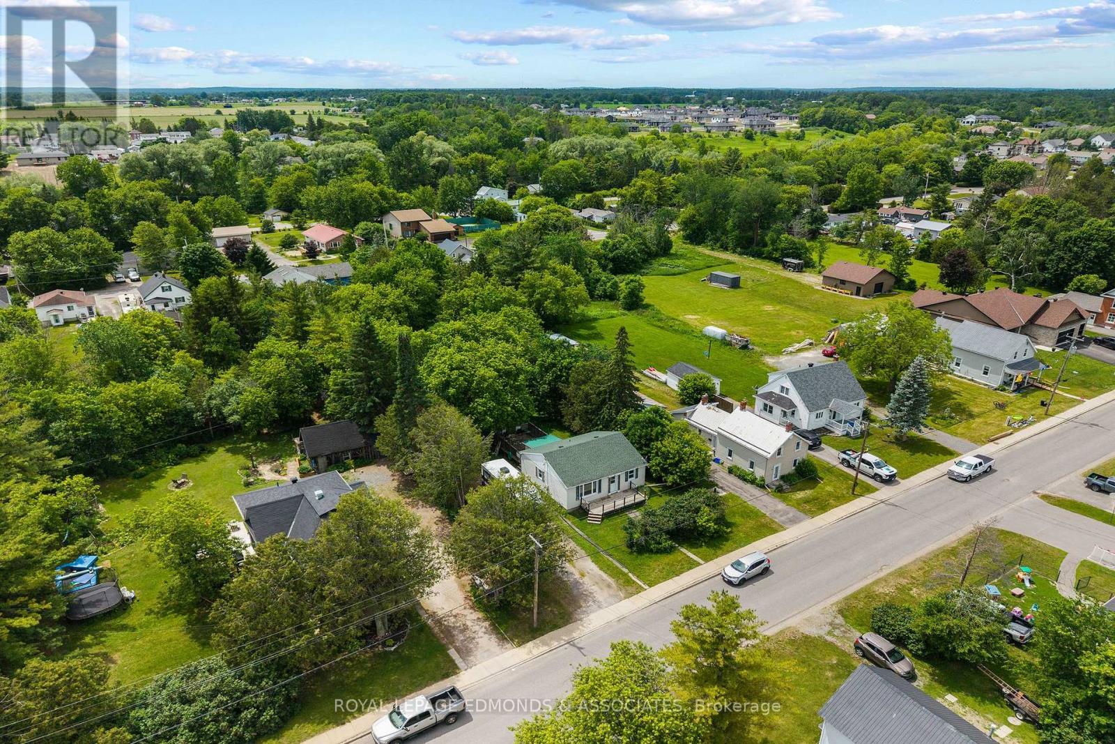 30 Poole Street, Mcnab/braeside, Ontario K7S 1J2 - Photo 4 - X13451832