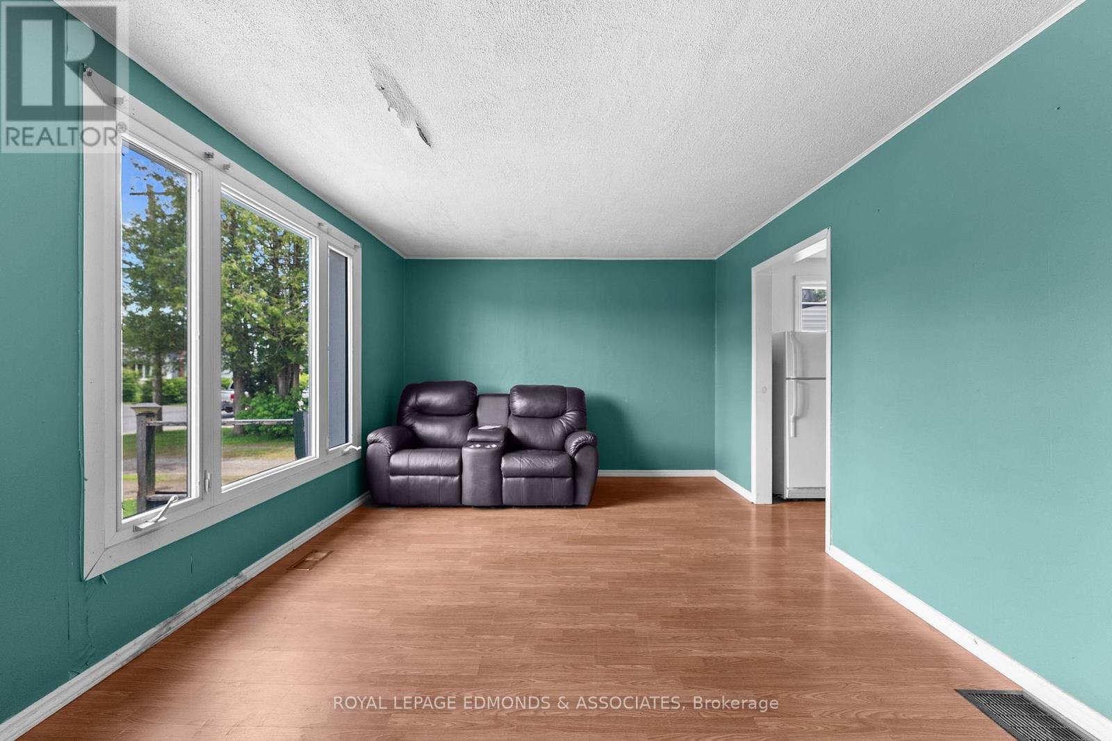 30 Poole Street, Mcnab/braeside, Ontario  K7S 1J2 - Photo 9 - X13451832