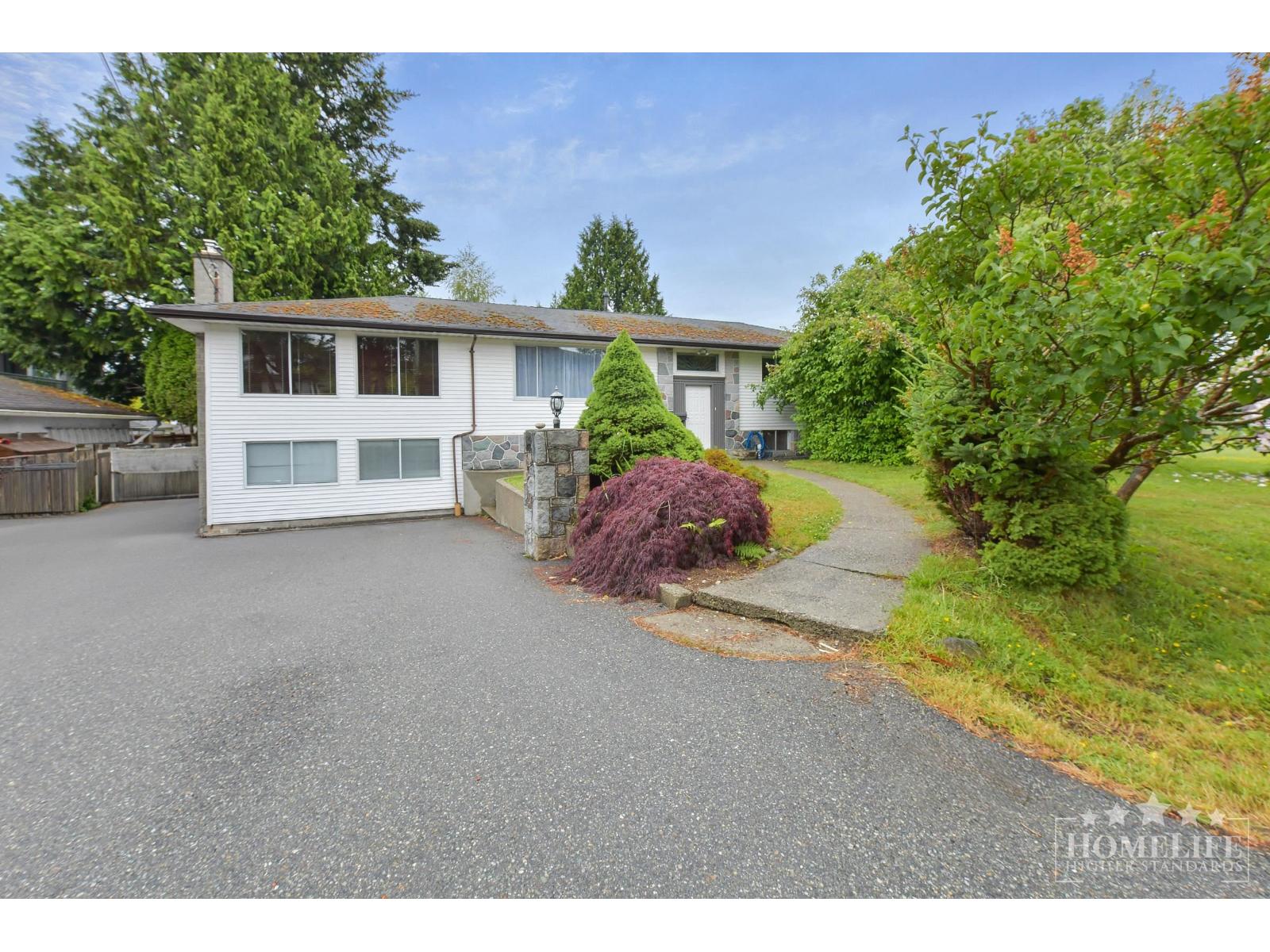 13900 BLACKBURN AVENUE, white rock, British Columbia