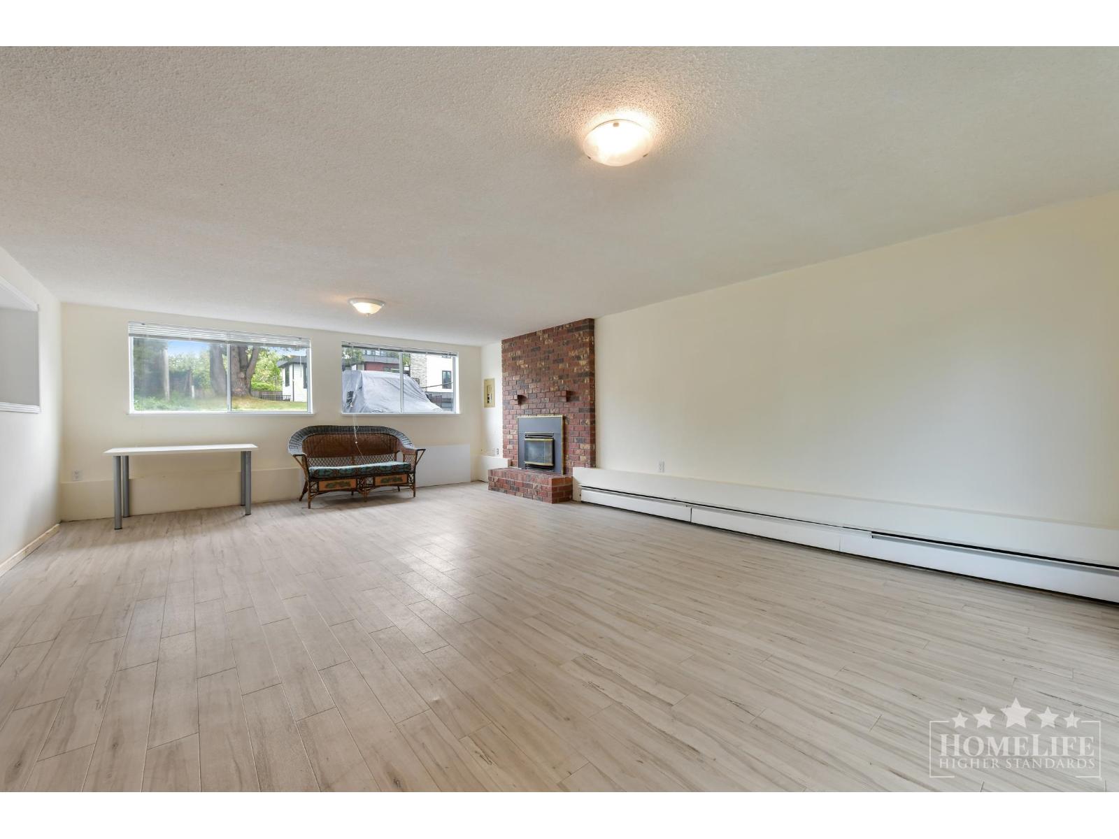 13900 Blackburn Avenue, White Rock, British Columbia  V4B 2Z2 - Photo 18 - R3136497